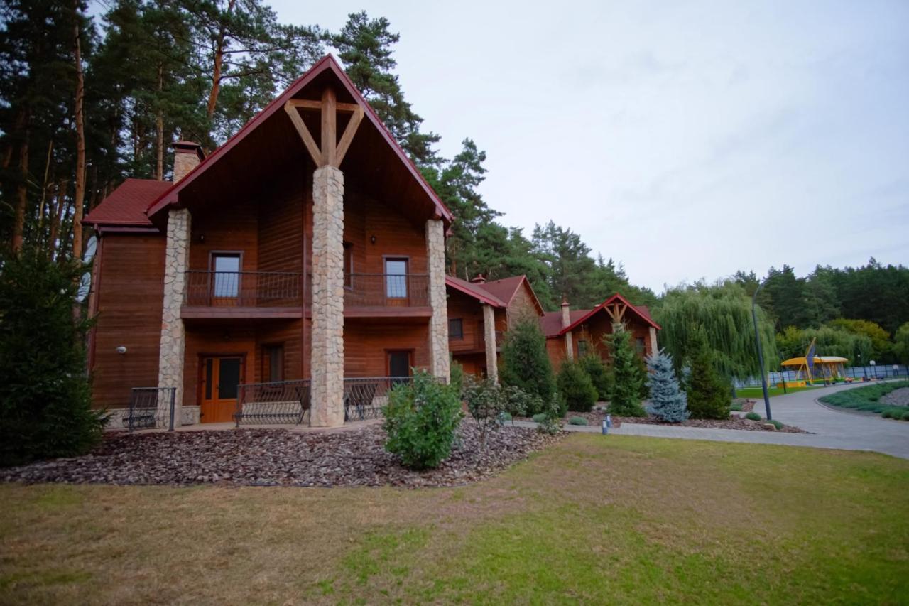 Tita Family House Hotel Gnedin Exterior foto